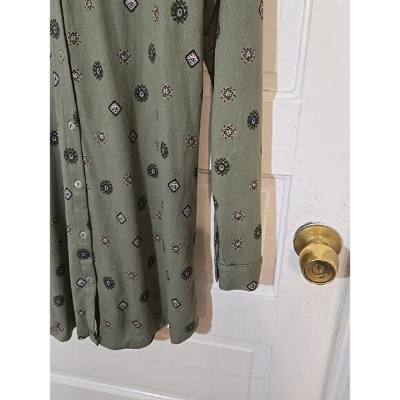 URBAN GIRL Olive Green With Design Long Sleeve Button Up Shirt Pockets Size M - Picture 7 of 11